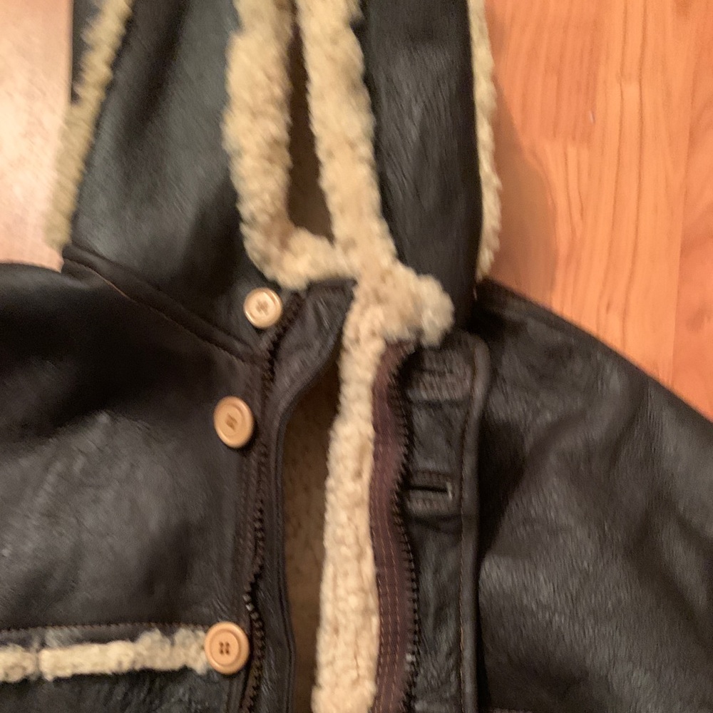 Authentic 100% heavy Shearling - Picture 10 of 14